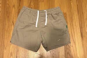 Oregon Ducks Shorts Mens M Beige Khaki Nike College Golf Coaches Sideline NCAA